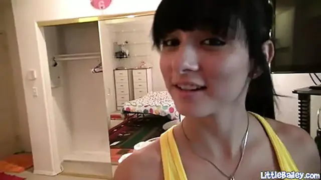 Sweet teen welcomes thick shaft into her tight hole