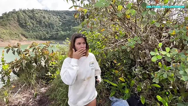 I fuck a stunning young woman in the lake for taking her