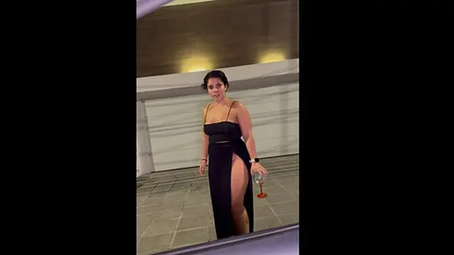 Ripe Latina gets raw in whip-tight heels