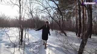 Park stroll turns into nasty sisterly seduction, climaxing in aggressive anal👌 sex - Anny