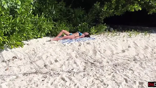 Beachside Seduction - She Was Taken by Surprise