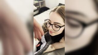 I sucked my CEO's thick erect cock🍆, he sprayed hot jizz all over my face