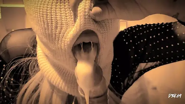 Close-up Blowjob with Cock🍆 and Thick Cum in First Person