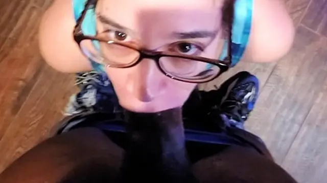 White Wife Loves Big Black Cock🌭 BBC Sucking Hard