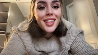 Hot Brunette Sucks Buddy & Pops His Rod Deep Inside Her Wet Vagina🌮️