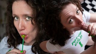 Irish Siren Marks St Patrick's With A Cum Pot Celebration
