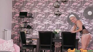 Mature maid anus explosed by BBC