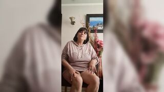 Friend of stepson seeks to view my developed pussy✌ again