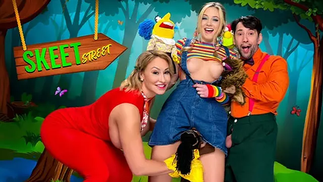 Tommy the Handyman’s Dirty Dishes: Fingering👉 & Fucking Milf Ryan