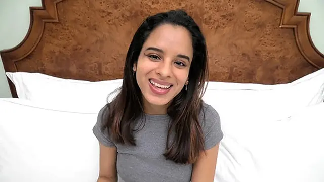 Tiny Teen Beauty &mdash;  4′11