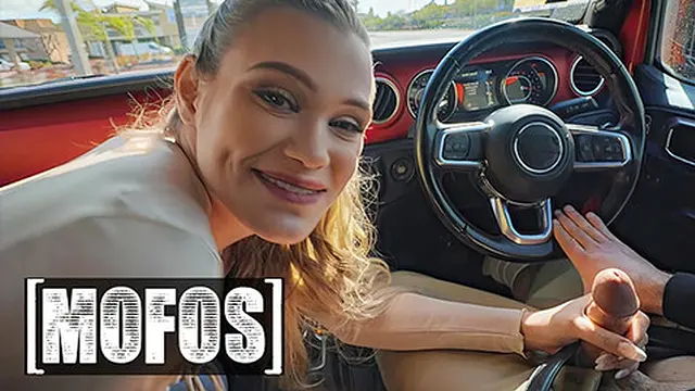 Charles Dera Covers All Expenses; Chloe Rose Keeps His Satisfaction - MOFOS