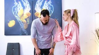 Naughty😈 Sister Gives Explicit Massage to Brother's Partner