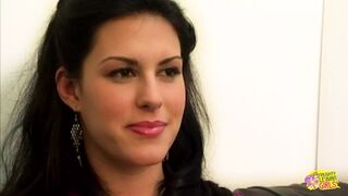Major lesbian threeway is what these super-hot biddies know and adore