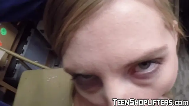 Petite blonde Ava Parker nailed hard by Justin Magnum