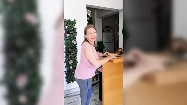 Hot MILF seduces you in a steamy POV role-play sex scene