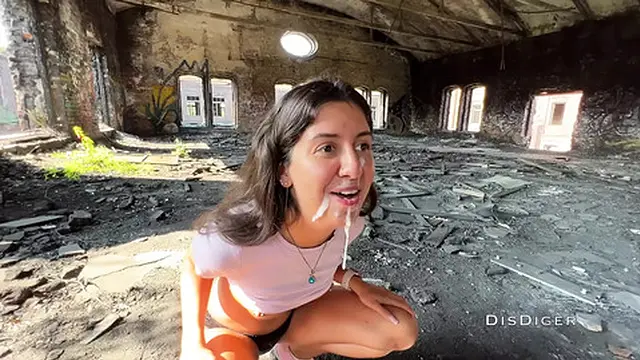 Caught a bold woman at the old factory and took her in the ass🍑