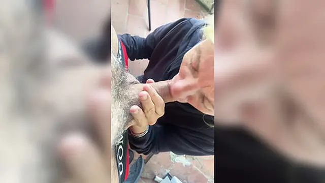 Unplanned Intimate Encounter with the Neighbor - Oral😜 Pleasure in the Laundry Room (POV)