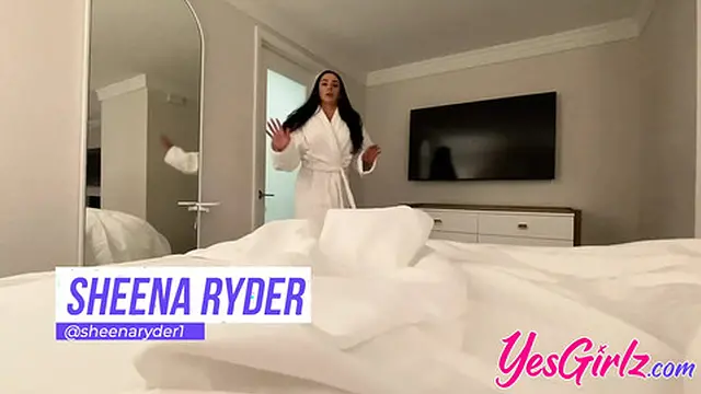 Sheena Ryder Likes to Suck a Dick First Thing in the Morning