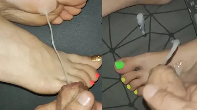 Two secret cumshots on gorgeous legs  There′s a slowdown and the best shots at the and  Ponri