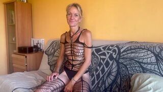 (POV) - VISITING MY LITTLE STEPSISTER - HOMEMADE ROMANTIC SEX