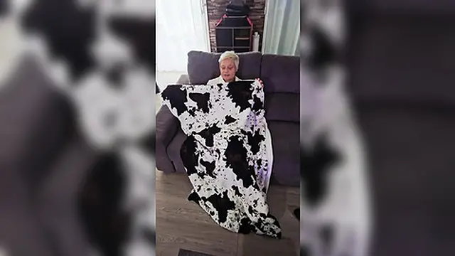 You Join Me Under My Blanket to Warm Me up and Fuck Me