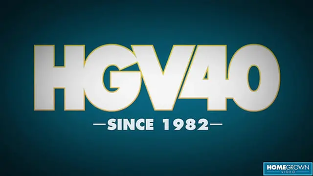 Sexy Couple Turn Their Building Tour Into A Steamy Rooftop Tease