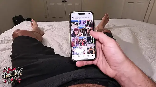 Sneaky Blowjob at the Party