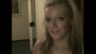 Dirty Debutante Sucked Deep by Hung Stud's Thick Cock🍆, Her First Taste of Anal👌 Sex